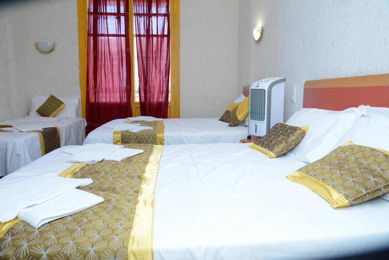 Hotel Aux Armes De Belgique Lourdes Exterior photo